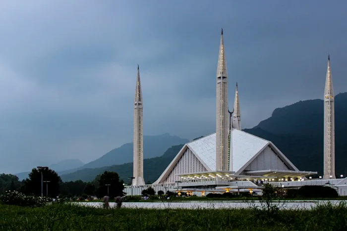 The Faisal Mosque below the hills in Islamabad