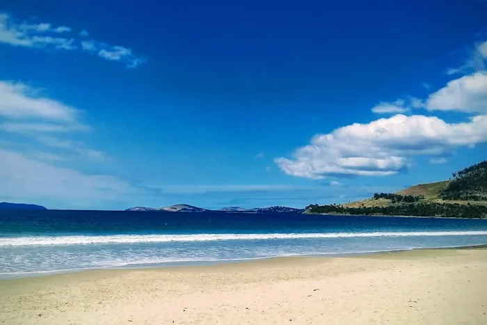 White sand beach and blue sea in the Philippines